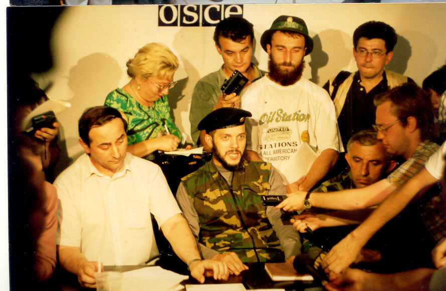 peregovory Chechnya - Rossiya - press- konferentsiya 1995g